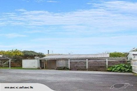 Photo of property in 7 Sullivan Avenue, Mangere Bridge, Auckland, 2022