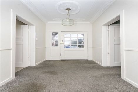 Photo of property in 35 Lawrence Street, Mornington, Dunedin, 9011