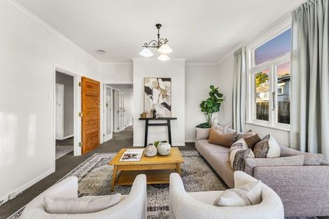 Photo of property in 34 David Street, Westown, New Plymouth, 4310