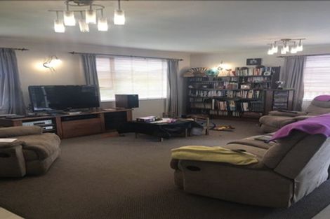 Photo of property in 17 Tarras Grove, Kelson, Lower Hutt, 5010