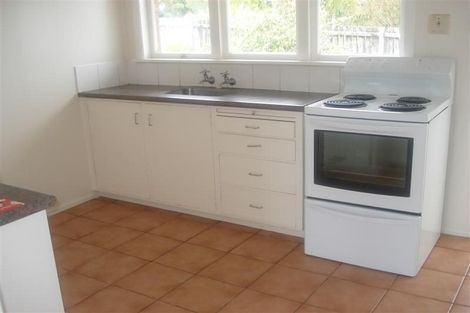 Photo of property in 2/11 Arcadia Crescent, Bayview, Auckland, 0629