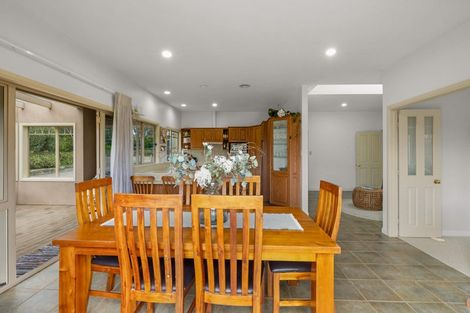 Photo of property in 26 Shelter Grove, Frankleigh Park, New Plymouth, 4310