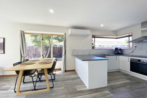 Photo of property in 2/41a Laurence Street, Waltham, Christchurch, 8011