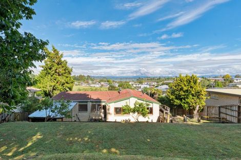 Photo of property in 15 Carlton Street, Bellevue, Tauranga, 3110