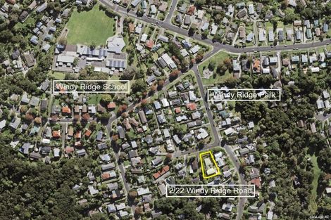 Photo of property in 2/22 Windy Ridge Road, Glenfield, Auckland, 0629