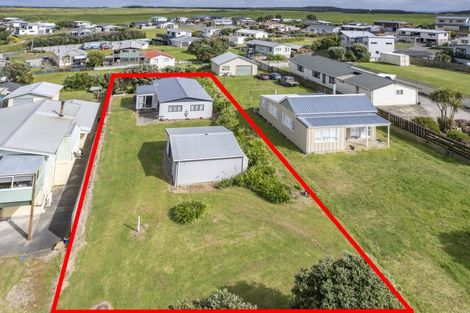 Photo of property in 7 Waiinu Beach Road, Waiinu Beach, Wanganui, 4588