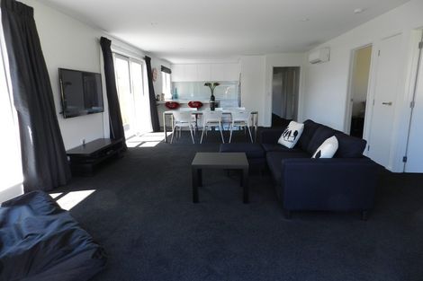 Photo of property in 92 Palmers Road, New Brighton, Christchurch, 8083