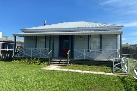 Photo of property in 16 Rutherford Street, Wairoa, 4108