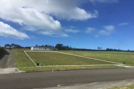 Photo of property in 39 Ruataniwha Drive, Collingwood, 7073