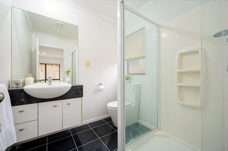 Photo of property in 32 Espalier Drive, Henderson, Auckland, 0612