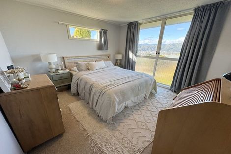 Photo of property in 27 Viewmont Drive, Harbour View, Lower Hutt, 5010