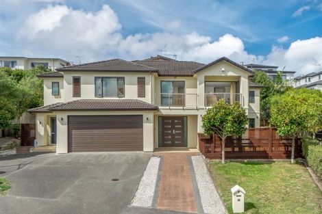 Photo of property in 52 Scarlet Oak Drive, Schnapper Rock, Auckland, 0632