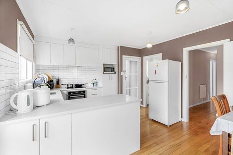 Photo of property in 7 Erika Place, Fairview Downs, Hamilton, 3214