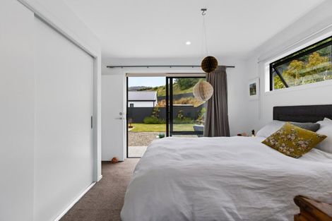 Photo of property in 28 Naylor Street, Clyde, 9330