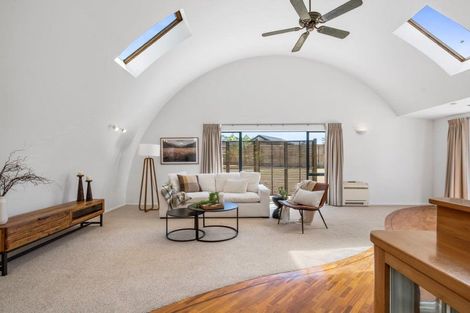 Photo of property in 63 Pomona Road, Kumeu, 0891