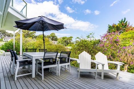 Photo of property in 689 Cove Road, Waipu, 0582