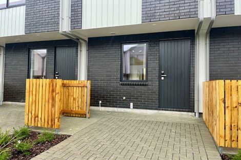 Photo of property in 11/21 Makomako Drive, Orewa, 0931