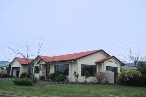 Photo of property in 10 Beaufort Place, Taradale, Napier, 4112