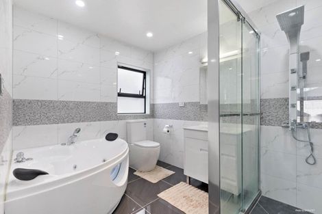 Photo of property in 12 Fong Road, Flat Bush, Auckland, 2019