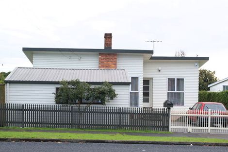 Photo of property in 7 Landon Avenue, Mangere East, Auckland, 2024