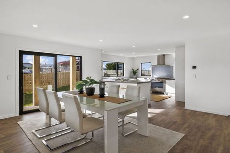 Photo of property in 9 Okahau Terrace, Warrington, 9471