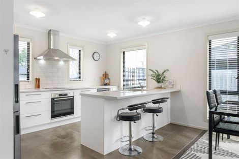 Photo of property in 6 Oderings Place, Huntington, Hamilton, 3210