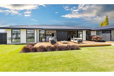 Photo of property in 21 Awa Place, Rangiora, 7400