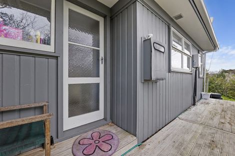 Photo of property in 8a Elm Grove, Westown, New Plymouth, 4310