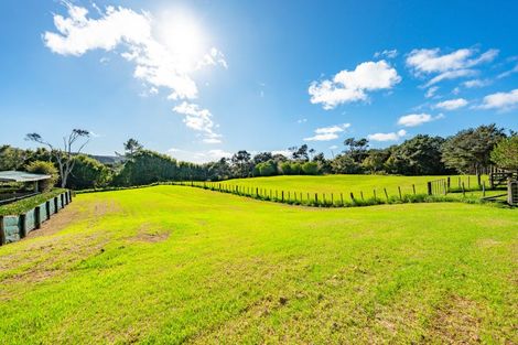 Photo of property in 58 Arrowsmith Road, Waitakere, Henderson, 0782