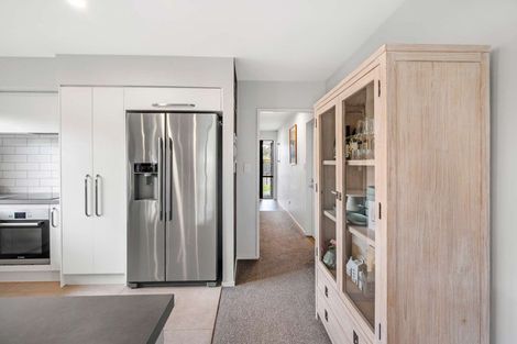 Photo of property in 51 Watkins Drive, Rangiora, 7400