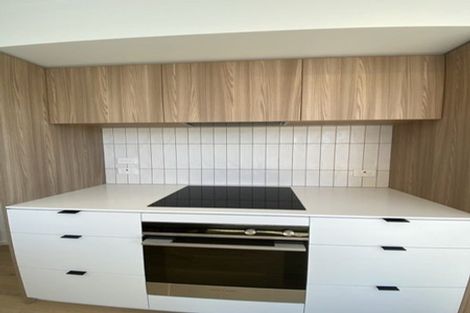 Photo of property in 4/221 Peterborough Street, Christchurch Central, Christchurch, 8013