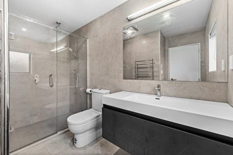 Photo of property in 11 Matisse Drive, West Harbour, Auckland, 0618