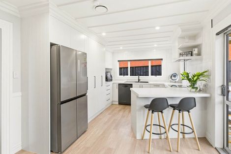 Photo of property in 1 Alexander Street, Abbotsford, Dunedin, 9018