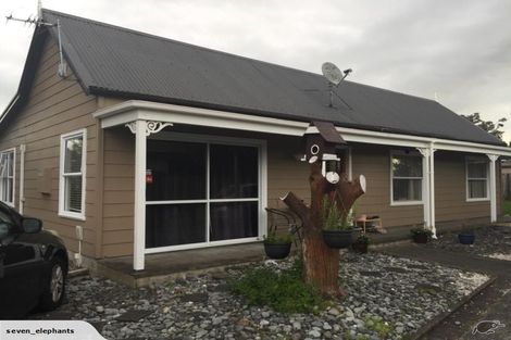 Photo of property in 19 Garland Drive, St Andrews, Hamilton, 3200