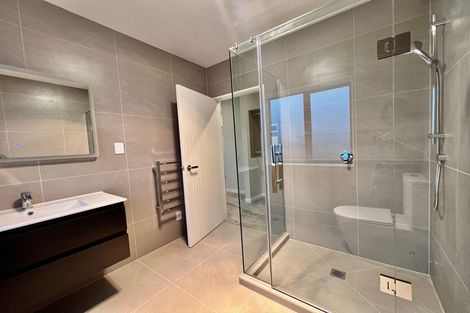 Photo of property in 16 Kiokio Place, Swanson, 0614