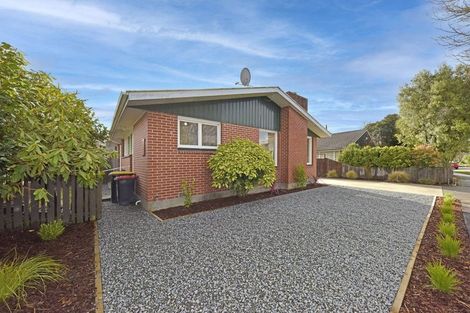 Photo of property in 1/14 Newbridge Place, Ilam, Christchurch, 8041