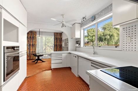 Photo of property in 26 Humphrey Kemp Avenue, Henderson, Auckland, 0612