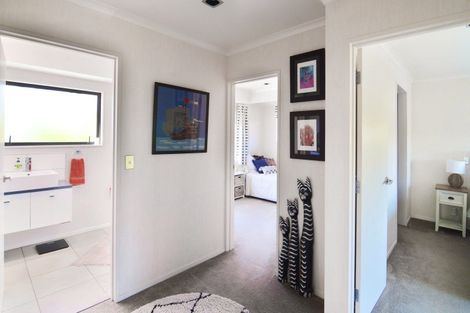 Photo of property in 15 Normand Place, Richmond Heights, Taupo, 3330