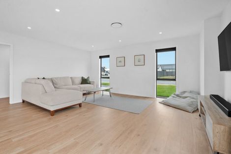 Photo of property in 30 Plains Avenue, Masterton, 5810