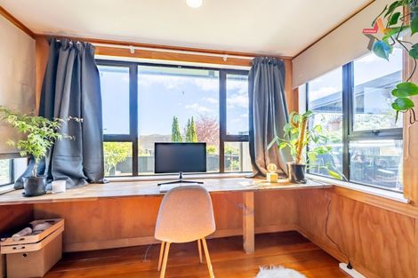 Photo of property in 86 Wilkie Crescent, Naenae, Lower Hutt, 5011