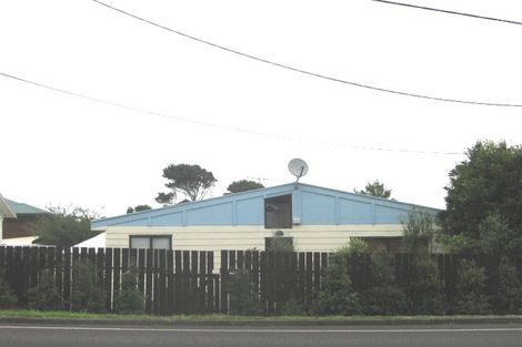 Photo of property in 3/32 Roberts Road, Glenfield, Auckland, 0629