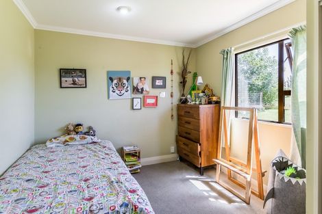 Photo of property in 35 Lauder-omakau Road, Omakau, 9376