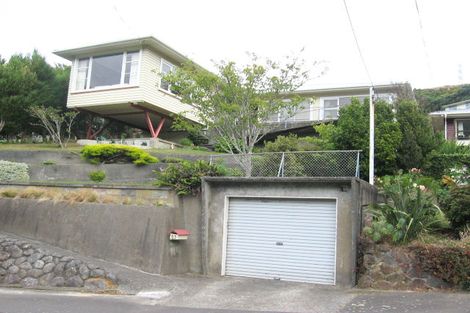 Photo of property in 63 Silverstream Road, Crofton Downs, Wellington, 6035