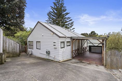 Photo of property in 2/18 Noeleen Street, Glenfield, Auckland, 0629