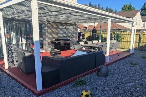 Photo of property in 30 Bruce Pulman Drive, Takanini, 2112