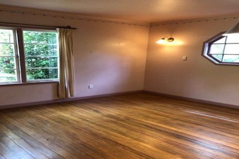 Photo of property in 4400 Christchurch Akaroa Road, Little River, 7591