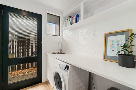 Photo of property in 7 Carrick Place, Cromwell, 9310