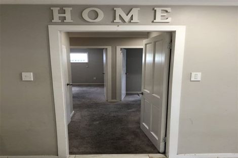 Photo of property in 33a Hamilton Road, Papatoetoe, Auckland, 2025