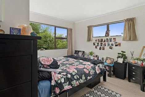 Photo of property in 42 Endeavour Avenue, Welcome Bay, Tauranga, 3112