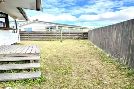 Photo of property in 2/26 Zelda Avenue, Clover Park, Auckland, 2023